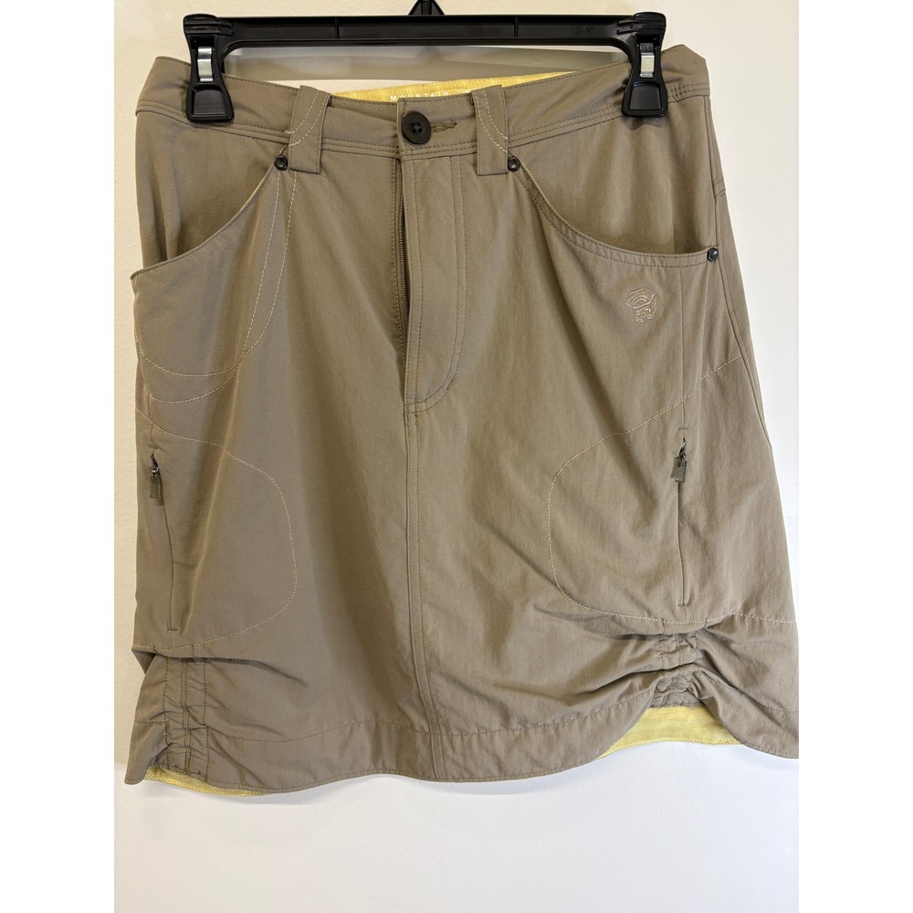Mountain Hardwear Womens Tan Hiking Skort Size 2 Athleisure Pickleball OL3450